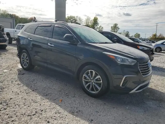2017 HYUNDAI SANTA FE SE  