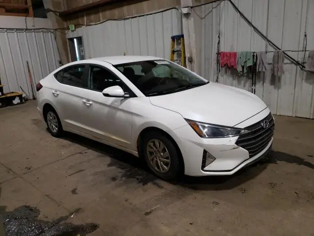 2019 HYUNDAI ELANTRA SE  