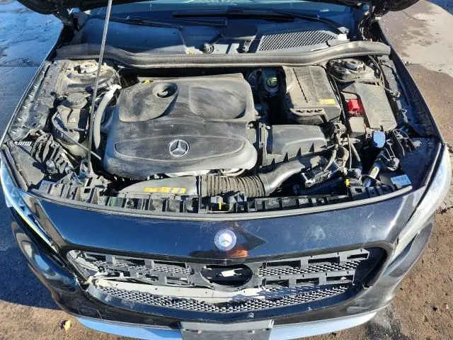 2015 MERCEDES-BENZ GLA 250 4MATIC  