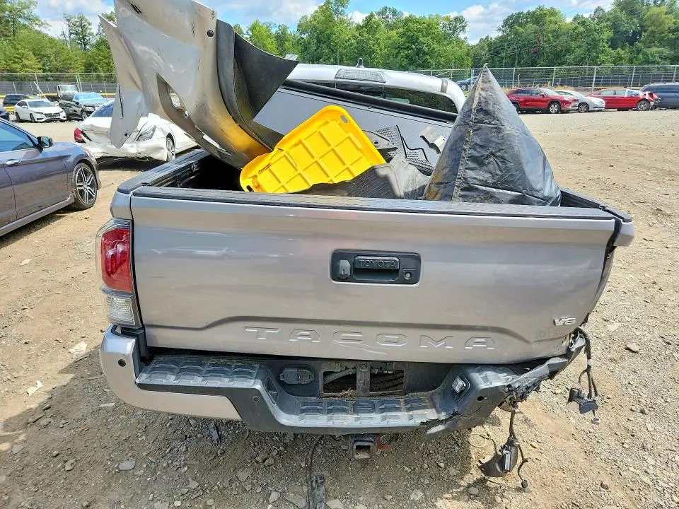 2020 TOYOTA TACOMA TRD SPORT  