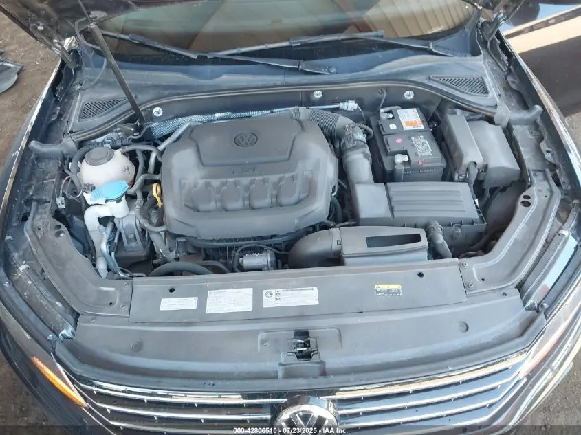 2018 VOLKSWAGEN PASSAT 2.0T R-LINE/2.0T S