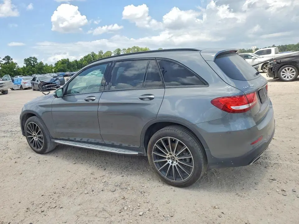 2019 MERCEDES-BENZ GLC 300  