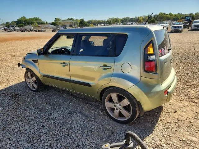 2011 KIA SOUL +  