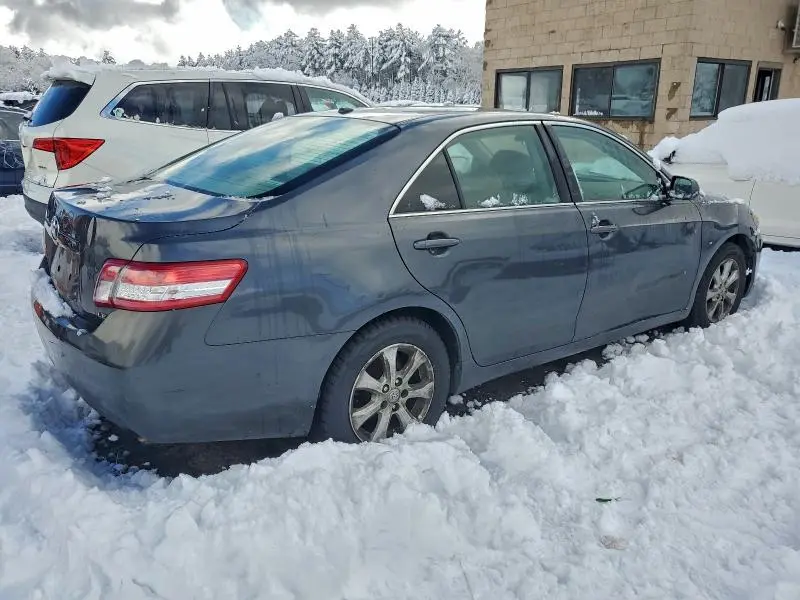 2011 TOYOTA CAMRY BASE  