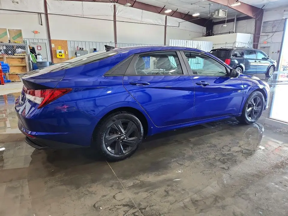 2023 HYUNDAI ELANTRA BLUE  