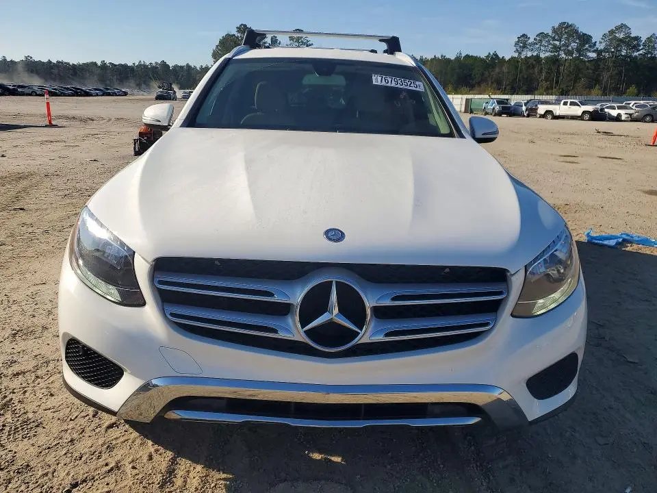 2017 MERCEDES-BENZ GLC 300  