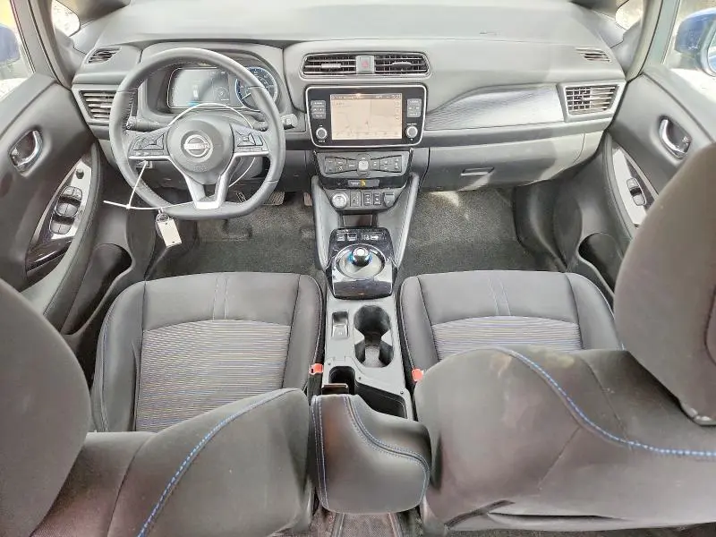 2025 NISSAN LEAF SV PLUS  