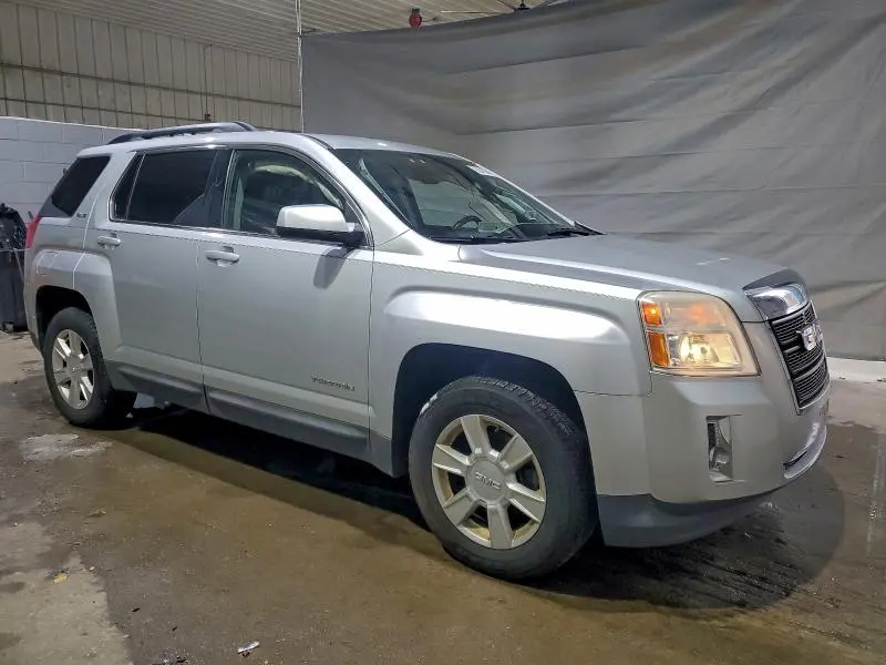 2013 GMC TERRAIN SLE  