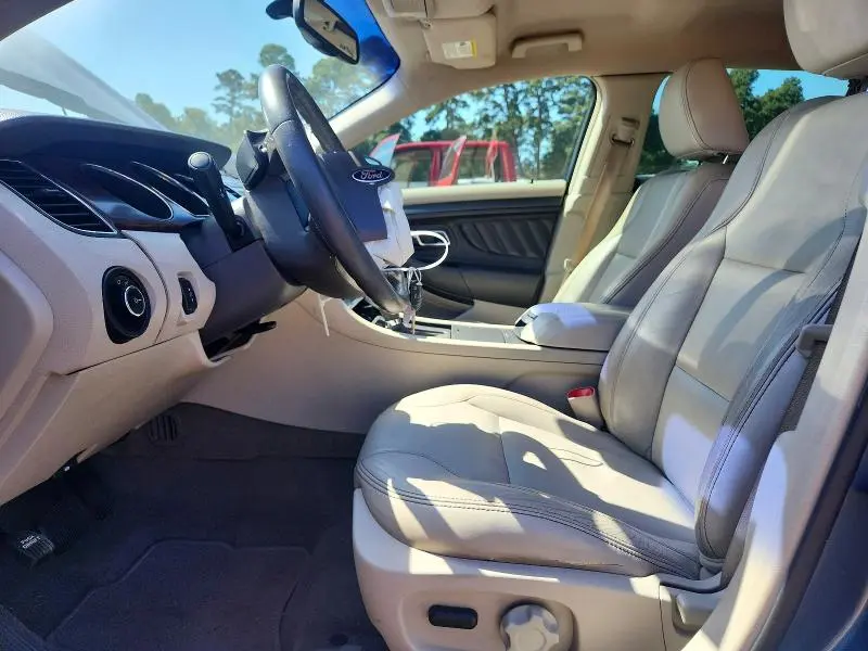 2010 FORD TAURUS   