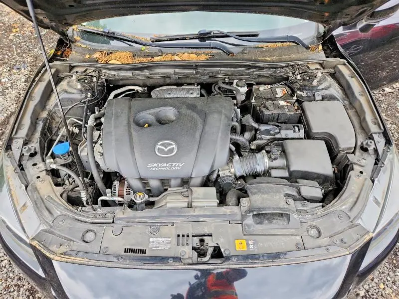 2018 MAZDA 3 TOURING  