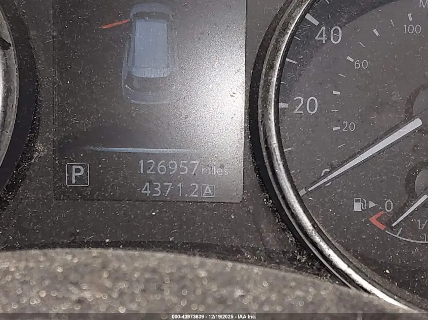 2015 NISSAN ROGUE SV