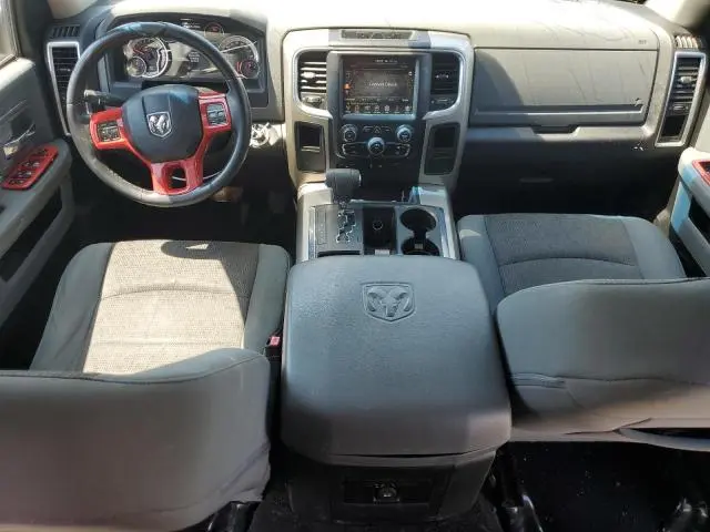 2013 RAM 1500 SLT  