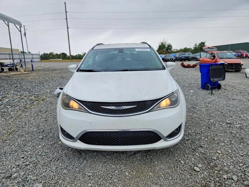 2017 CHRYSLER PACIFICA TOURING L  
