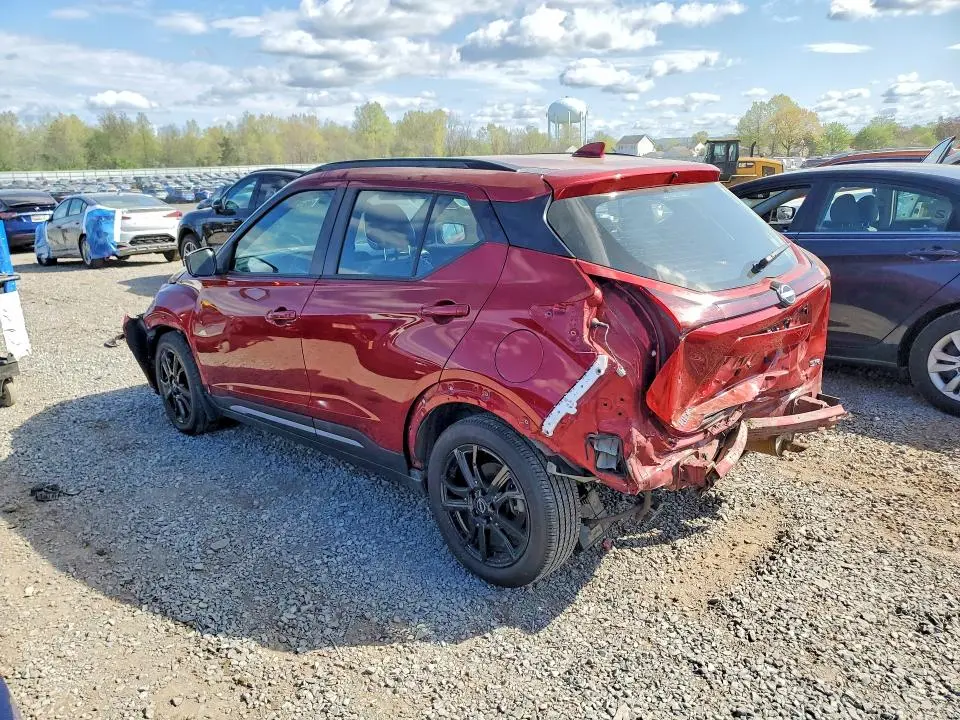 2023 NISSAN KICKS SR  