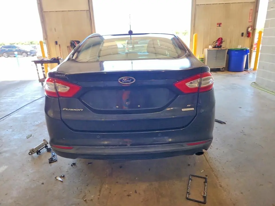2013 FORD FUSION SE  