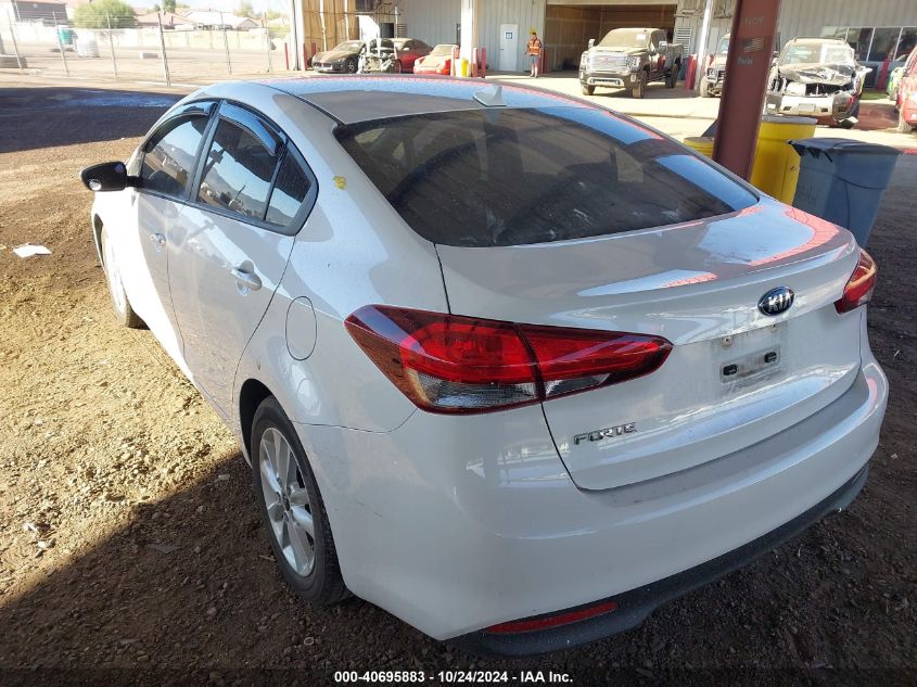 2017 KIA FORTE LX