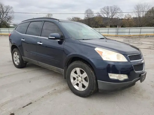 2011 CHEVROLET TRAVERSE LT  