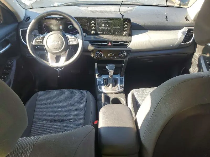 2026 KIA SELTOS LX  