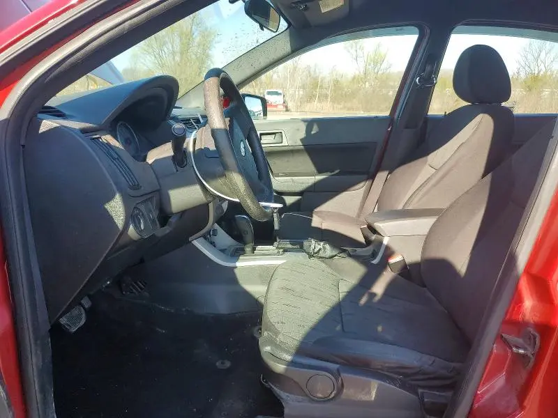 2011 FORD FOCUS SE  