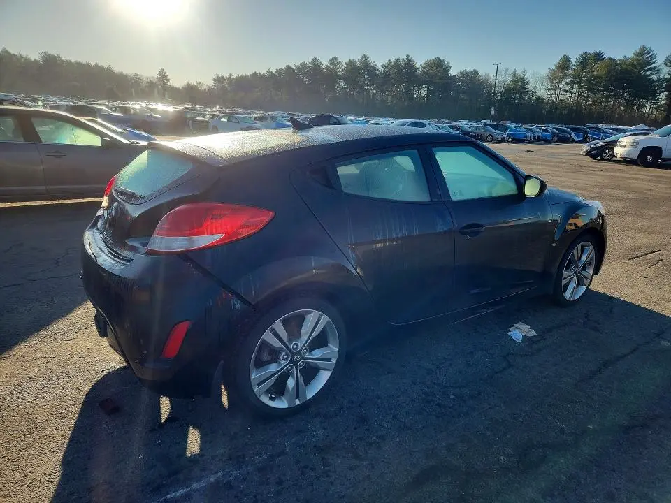 2017 HYUNDAI VELOSTER VALUE EDITION  