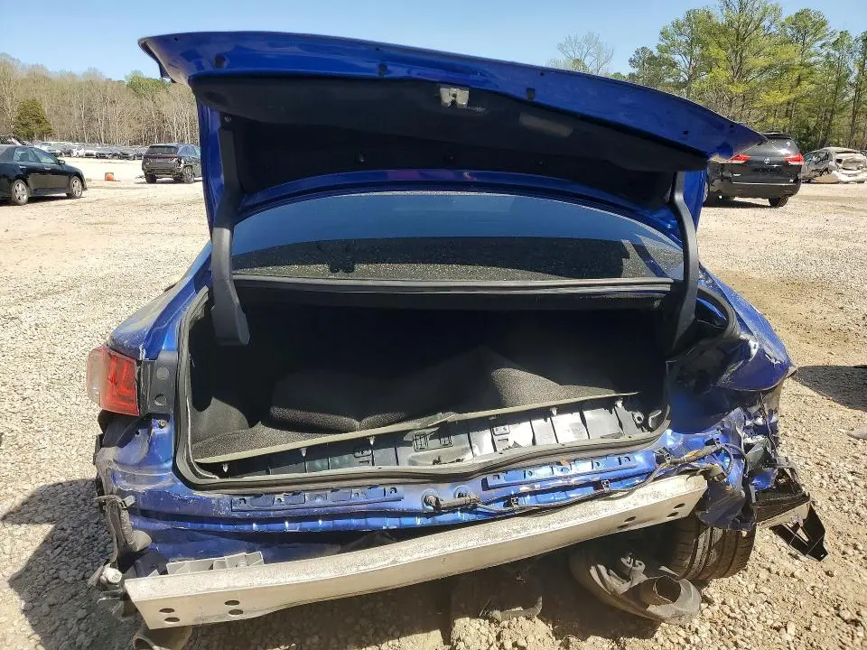 2016 LEXUS IS 200T BASE  