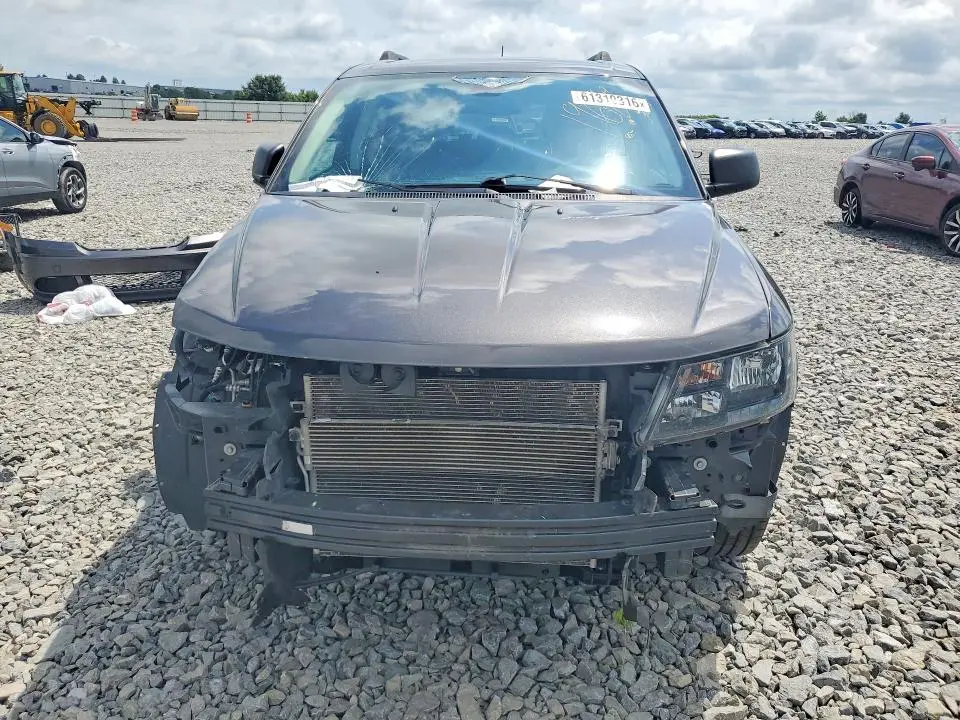 2020 DODGE JOURNEY SE  