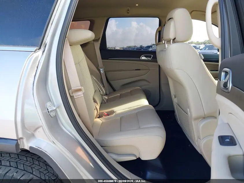 2018 JEEP GRAND CHEROKEE LAREDO E 4X4