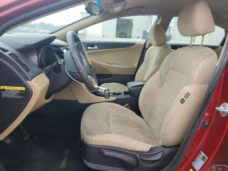 2013 HYUNDAI SONATA GLS  