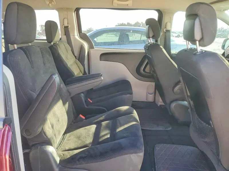 2018 DODGE GRAND CARAVAN SE  