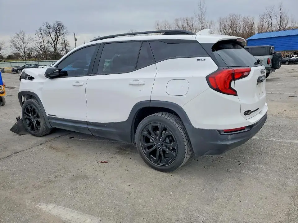 2021 GMC TERRAIN SLT  