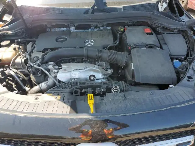 2021 MERCEDES-BENZ GLA 250 4MATIC  