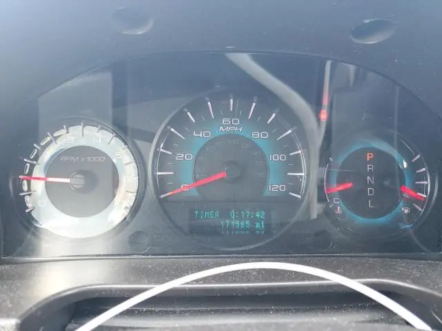 2011 FORD FUSION SE  