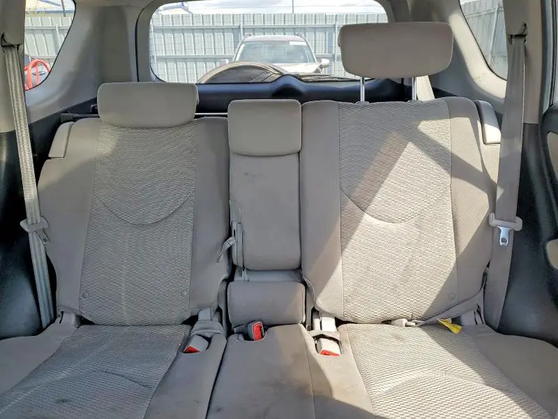 2011 TOYOTA RAV4 BASE  