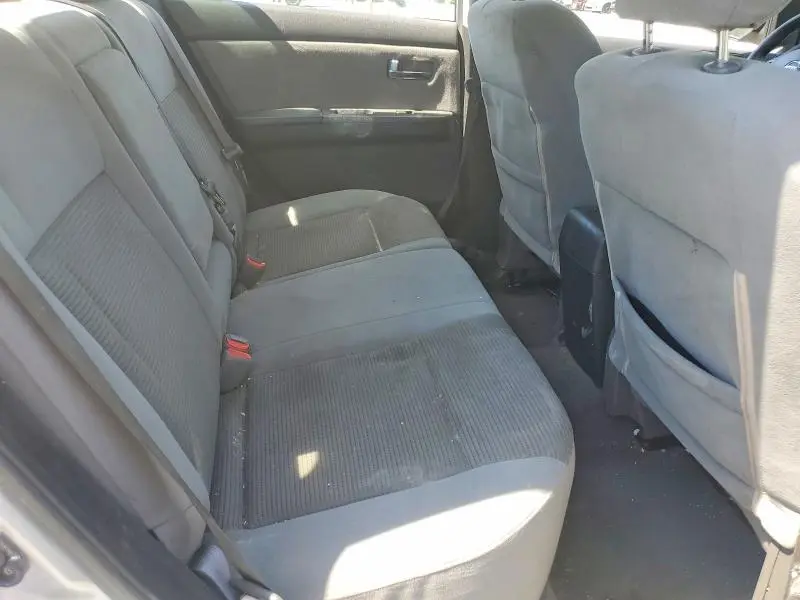 2010 NISSAN SENTRA 2.0  