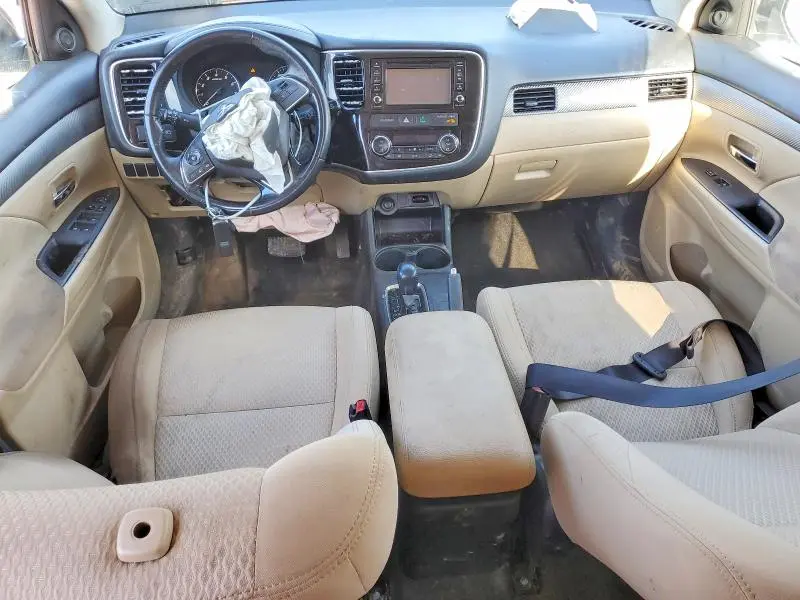 2016 MITSUBISHI OUTLANDER SE  