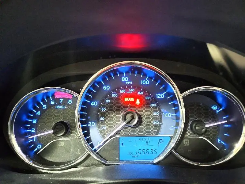 2015 TOYOTA COROLLA L  