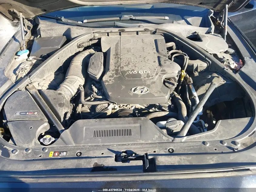 2015 HYUNDAI GENESIS 3.8