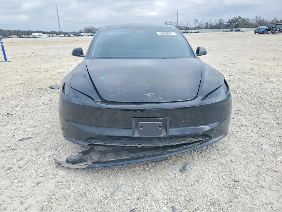2024 TESLA MODEL 3   