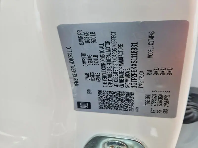 2025 GMC CANYON DENALI  