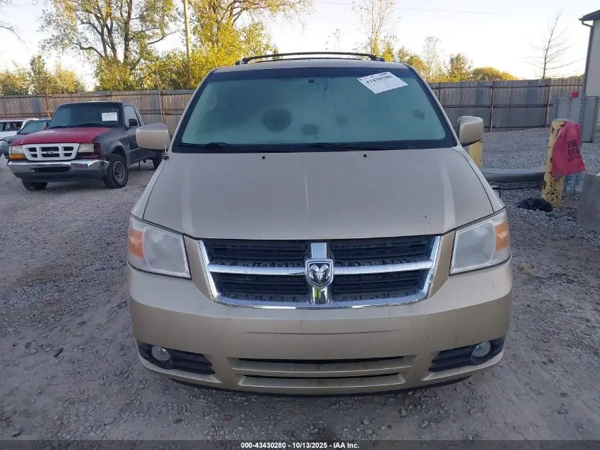 2010 DODGE GRAND CARAVAN CREW