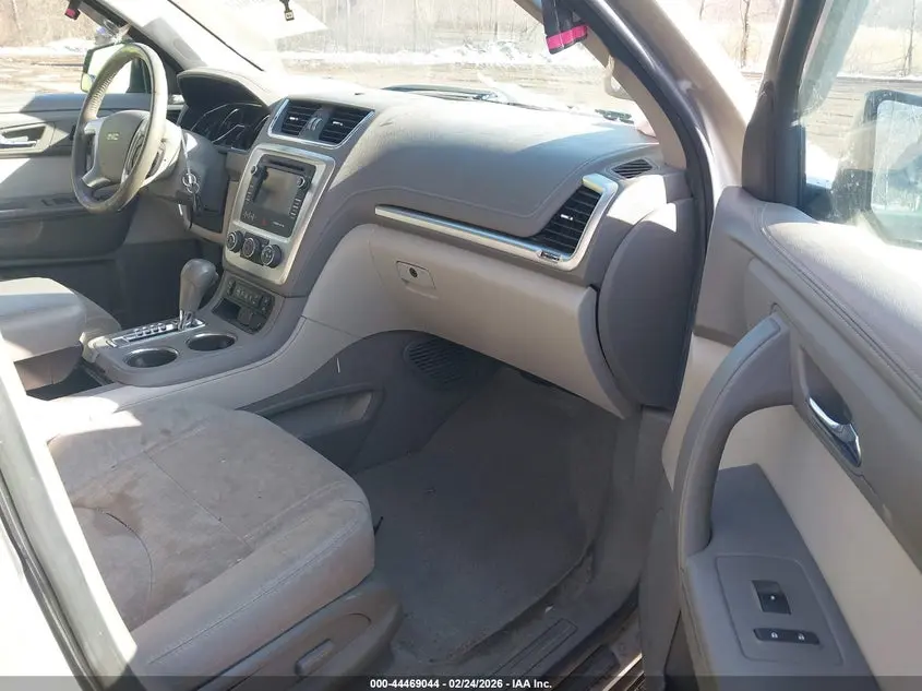 2016 GMC ACADIA SLE-2