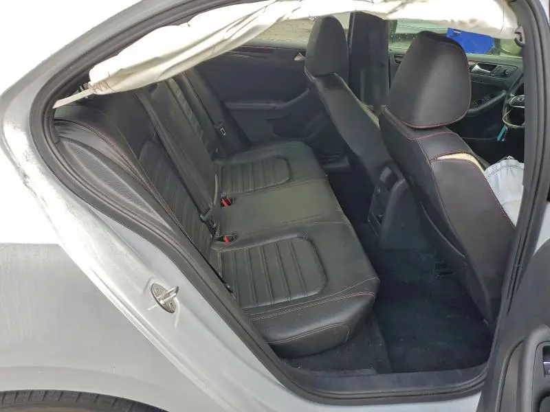 2017 VOLKSWAGEN JETTA GLI  