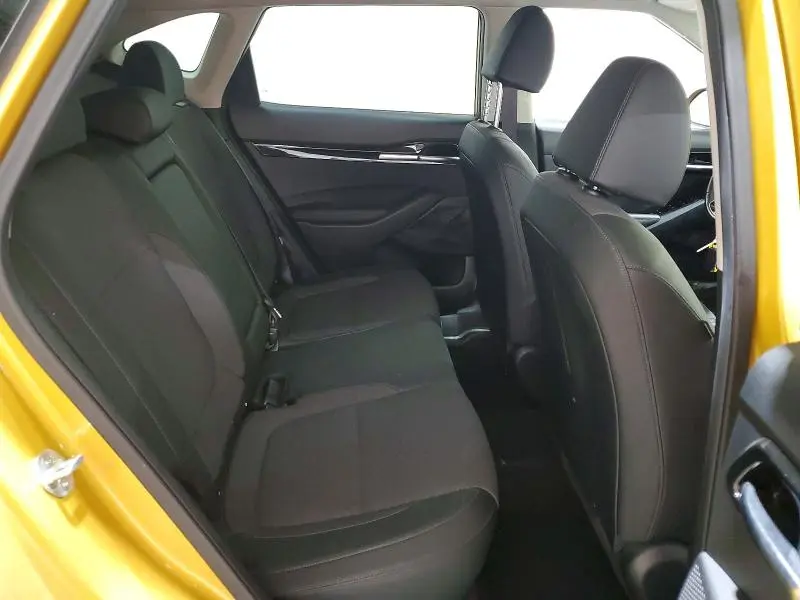 2022 KIA SELTOS S  