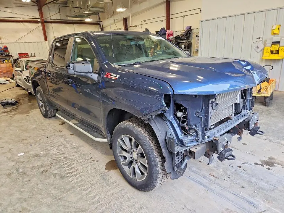 2021 CHEVROLET SILVERADO K1500 LT  