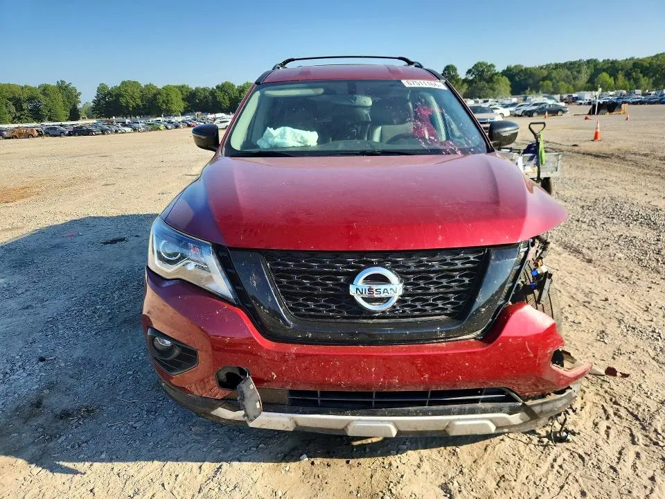 2020 NISSAN PATHFINDER SV  