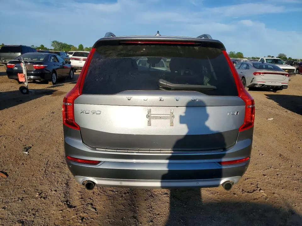 2019 VOLVO XC90 T5 MOMENTUM  