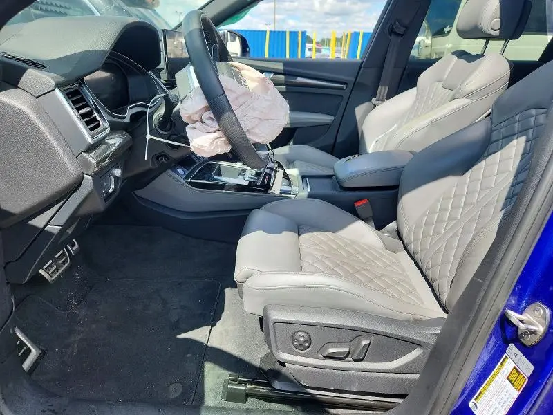 2023 AUDI SQ5 PRESTIGE  
