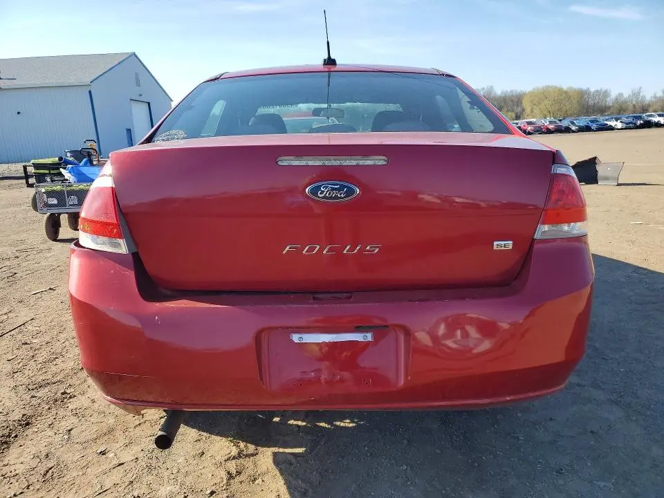 2011 FORD FOCUS SE  