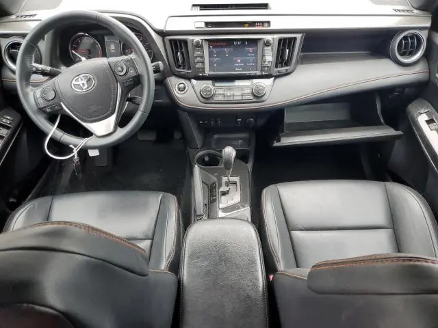 2017 TOYOTA RAV4 SE  