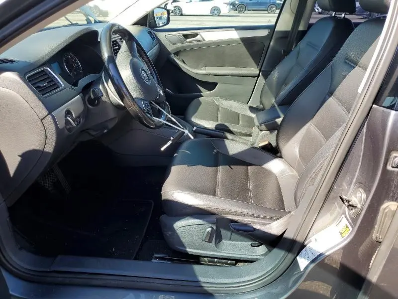2014 VOLKSWAGEN JETTA   